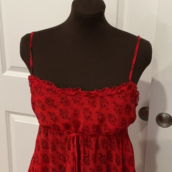 Victoria’s Secret Red Paisley Women's Babydoll Ruffle Nightgown Size Medium - Picture 3 of 9